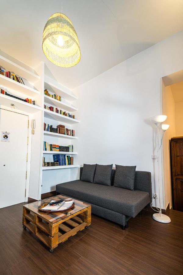 Singular Apartamento En Delicias By Bebalmy Madrid Eksteriør bilde